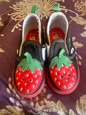 Vans Kids Strawberry Slip-On Sneakers in Black, Red & Green